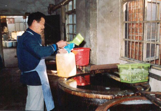一勺盐浙江父子却靠它撑起一个千亿帝国AG真人直营花2000元冤枉钱买了(图16)